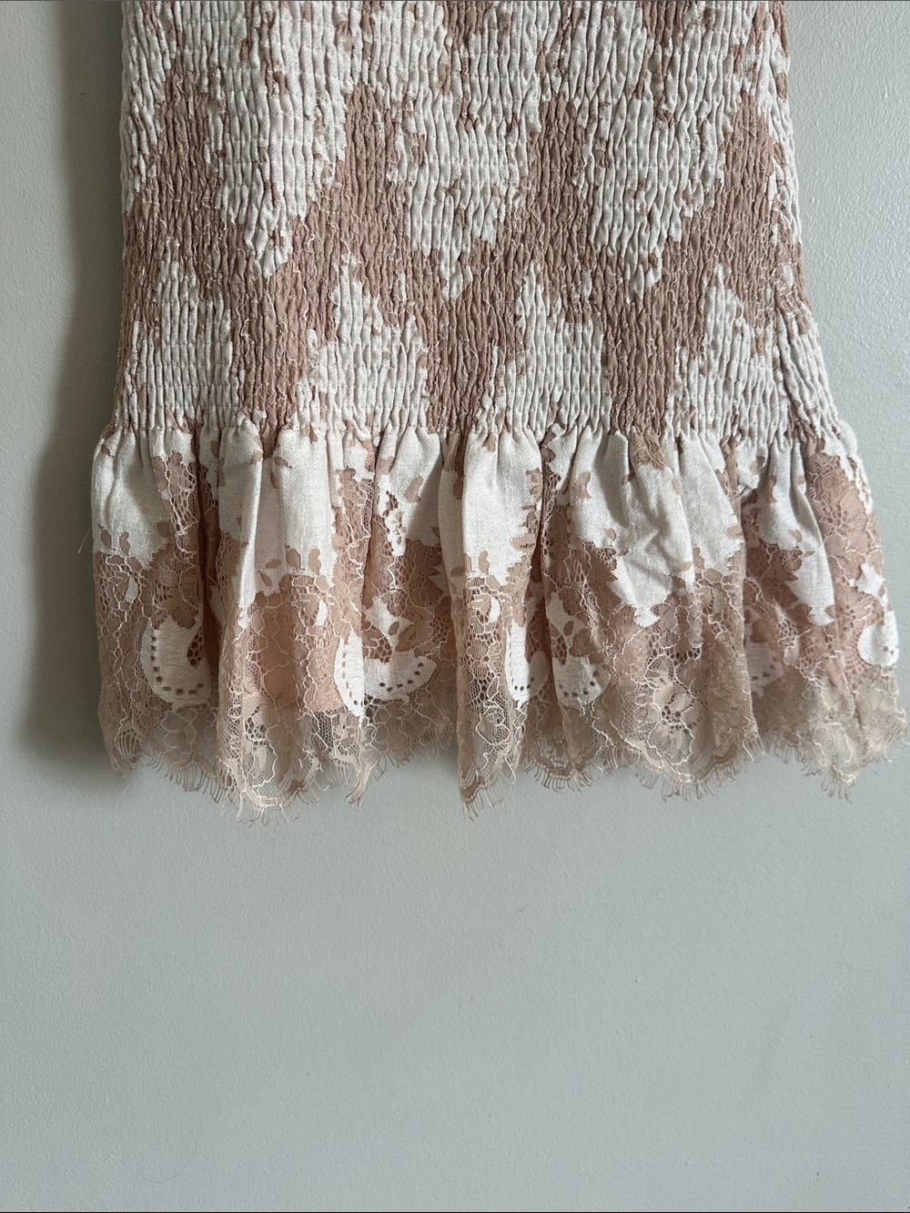 Smocked body-con mini dress - Picture 9 of 10